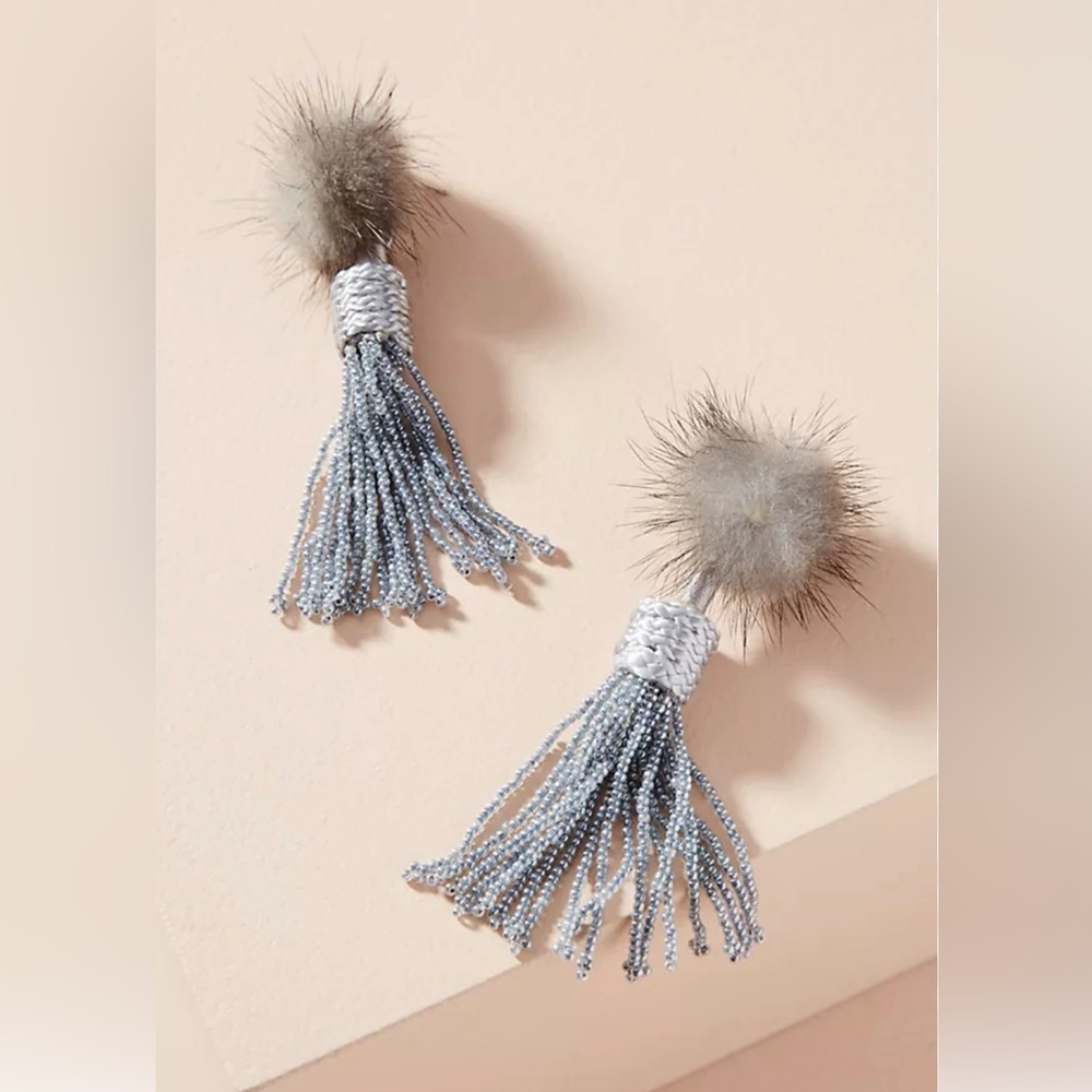Mignonne Gavigan anthropologie mini Jackie Gray Tassel Earrings fur beads new